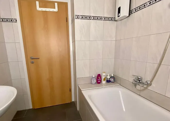 Im - Apple Tv Netflix Kingsize Bett Arbeitsplatz Naehe Hbf Appartement Coblence