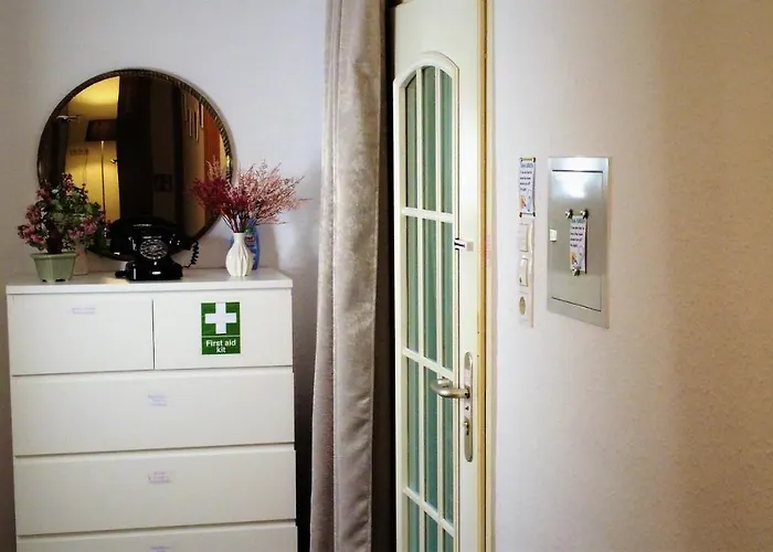 Im - Apple Tv Netflix Kingsize Bett Arbeitsplatz Naehe Hbf