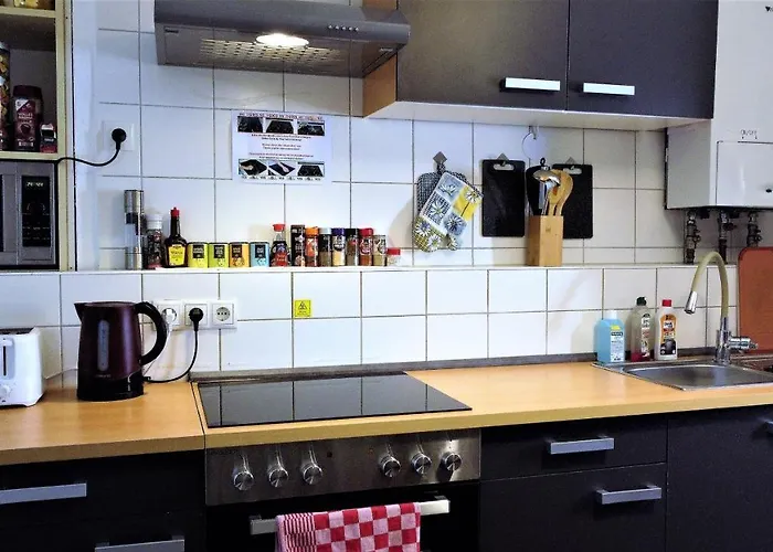 Im - Apple Tv Netflix Kingsize Bett Arbeitsplatz Naehe Hbf